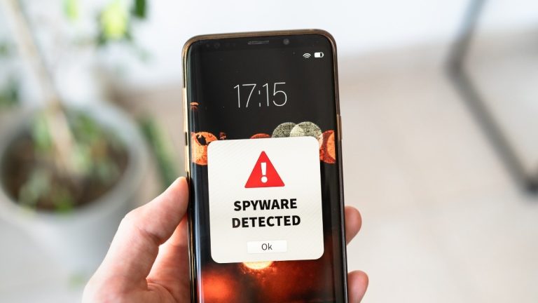 iOS devices are an easier target for hackers than Android: report