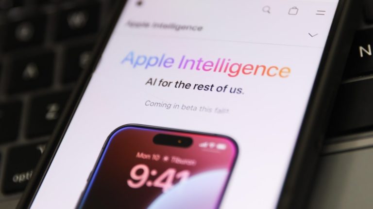 Apple Intelligence will be enabled by default in iOS 18.3: how to unsubscribe