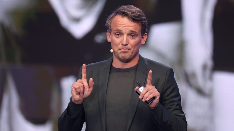 SAP CEO sounds rallying cry for Europe on AI