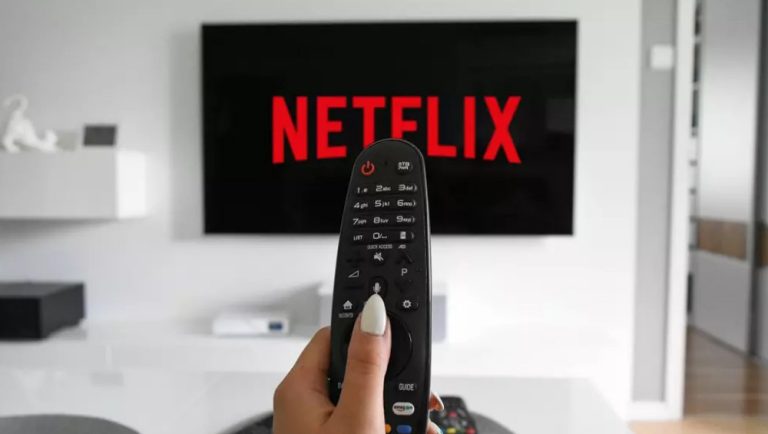 Netflix adds a highly requested feature: full season downloads on iOS