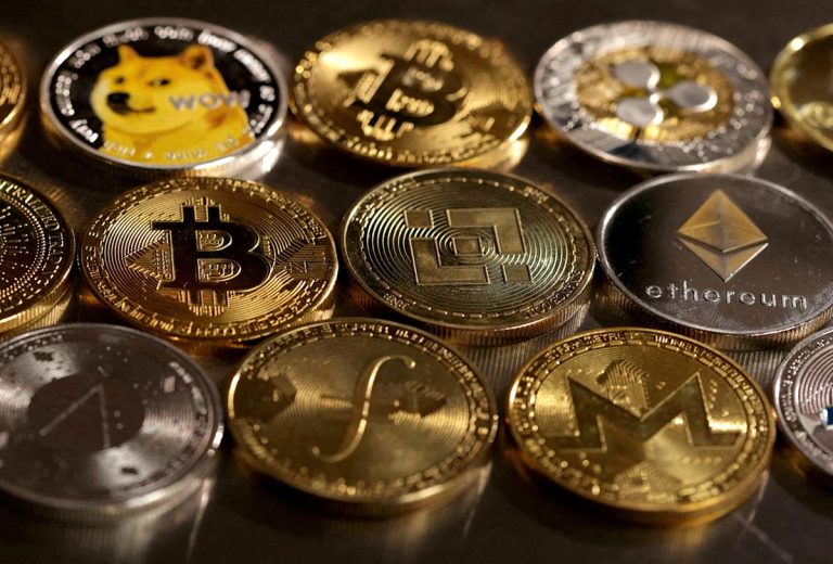 Bitcoin falls by almost 17% in February to the worst month since June 2022