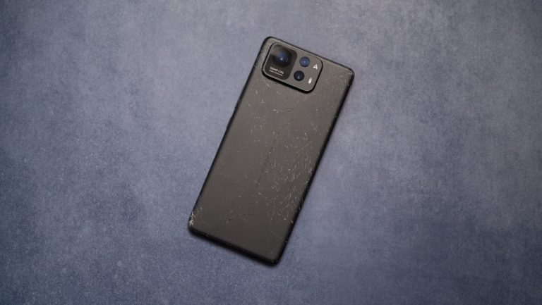 ASUS Zenfone 12 Ultra review: I really like this phone, but you shouldn’t buy it