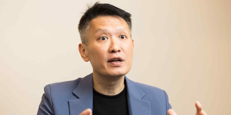 Trump began to bring cryptocurrency to “the golden age”: CEO of Binance