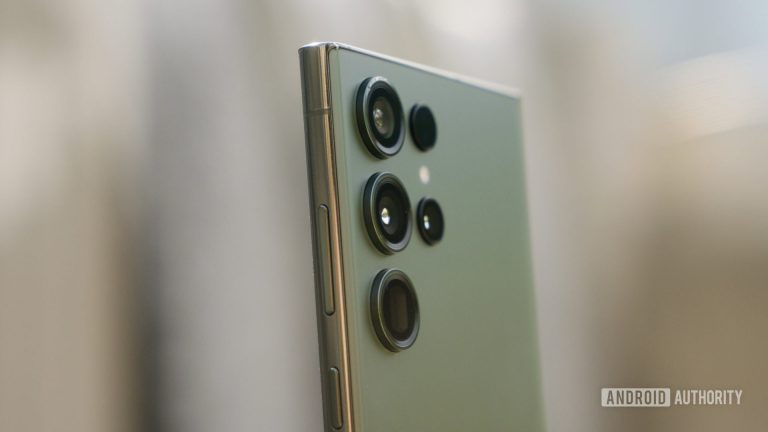 Android phones survive things, they really shouldn’t