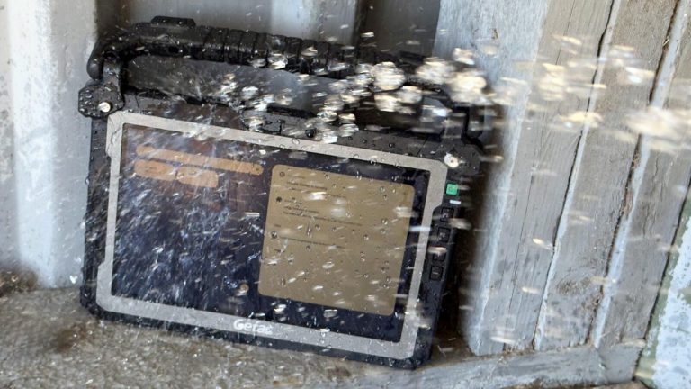 Finally, I found an Android tablet that can withstand my durability torture tests