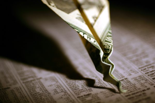 3 High-Flying Artificial Intelligence (AI) Stocks That Can Plunge Up to 92%, According to Select Wall Street Analysts