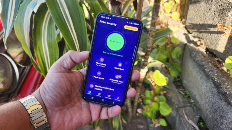 I install these five applications first on each new phone that I buy