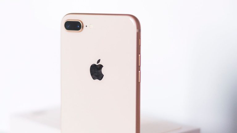 Apple comes out iOS 26 beta 2 with improved blur control, bug corrections and new features