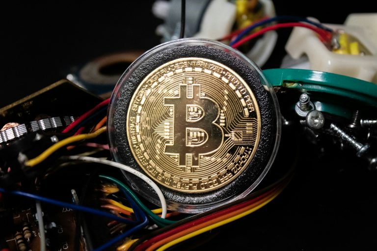 Bitcoin sales warning? Transfers of exchange minors have reached historical heights