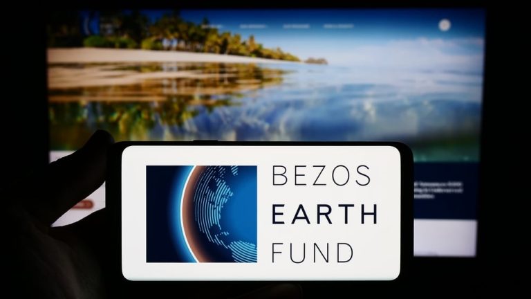 Bezos Earth Fund’s AI for Climate and Nature Reveals First Grantees