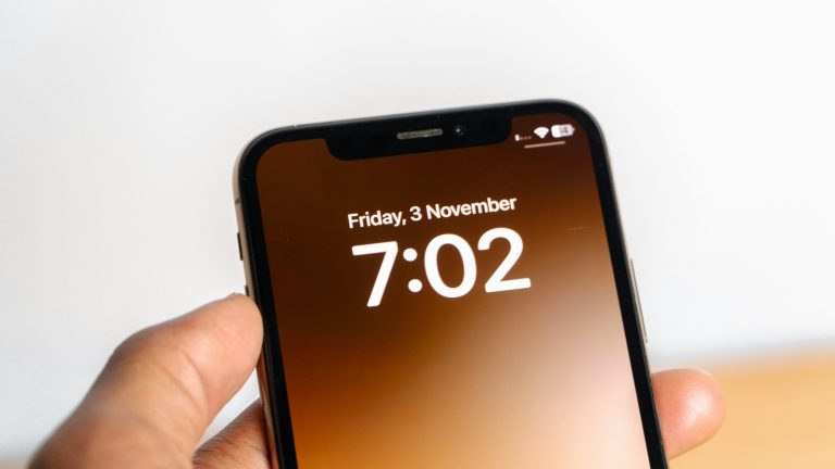 Do you have trouble waking up? iOS 26 brings fascinating iPhone users a new feature for easier mornings
