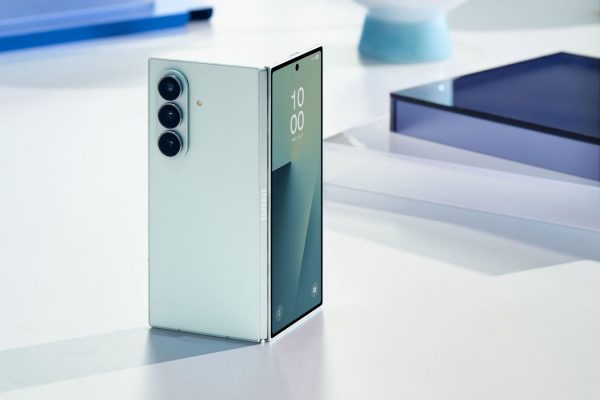 Samsung brings Android 16 to Galaxy Z fold 7 in record time