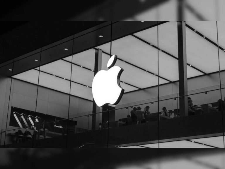 Apple pursues youtuber jon prosser on iOS 26 leaks