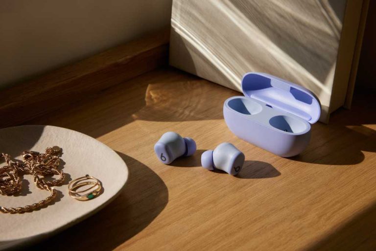 The iOS 26 functionality which turns off the headphones when you fall asleep is not limited to the AirPods