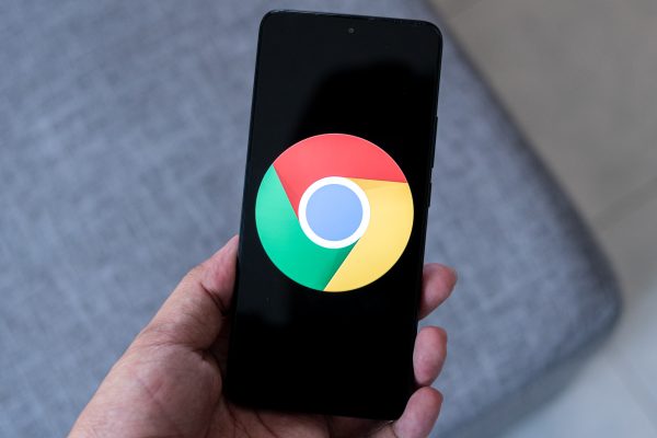 Chrome for Android now has the same audio functionality of the glimpses as notebooklm