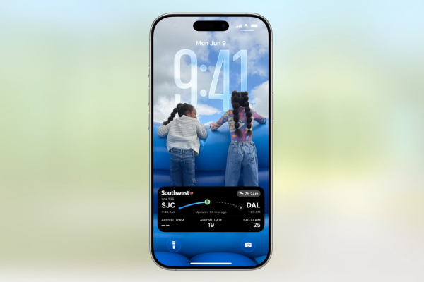 Apple Apple Wallet IOS 26 boarding now supported by United Airlines